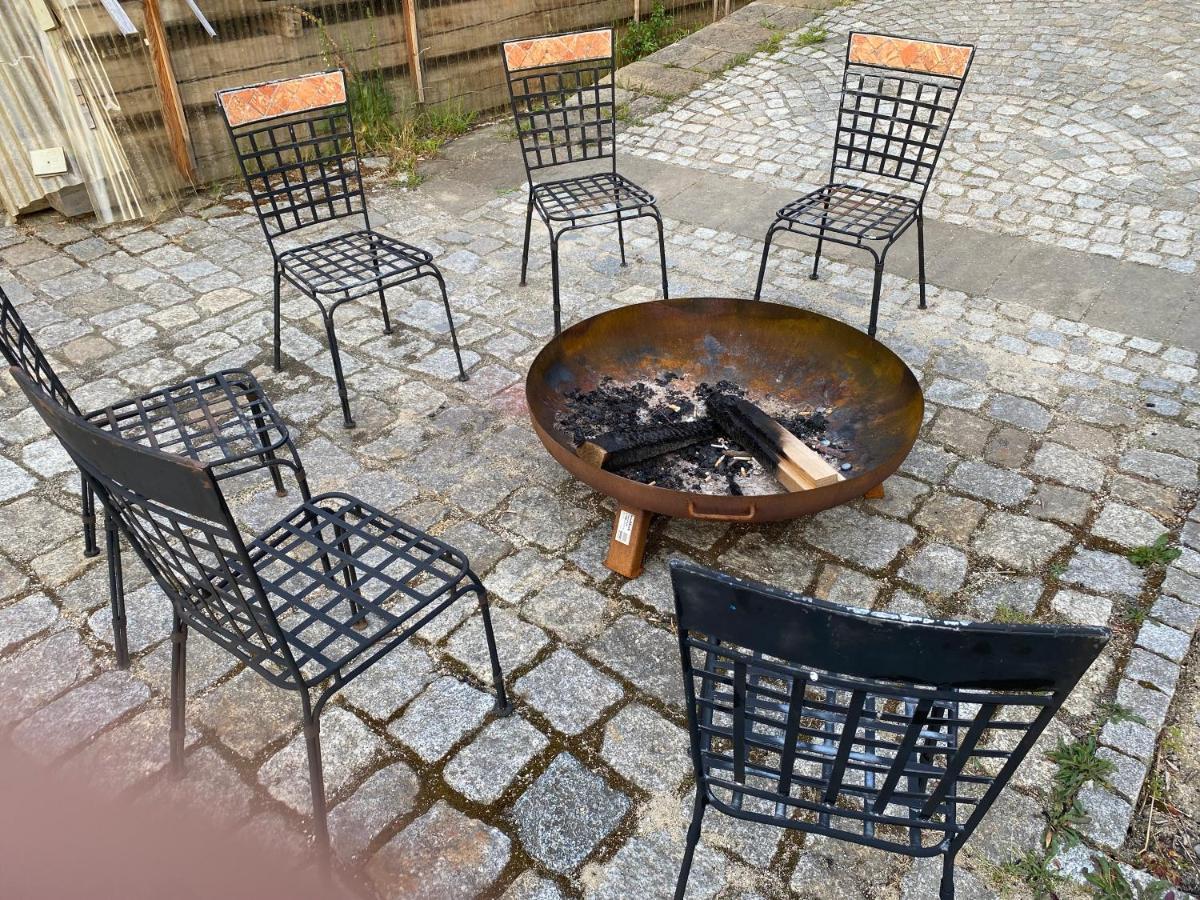 Apartment Gerichtsstube Im Rittergut Bei Dresden Für 2 Erw Und 4 Kids *